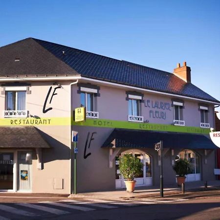 韦尔图 Le Laurier Fleuri酒店 外观 照片